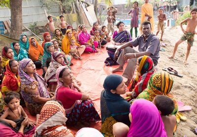 Mit Aufklärung in Chittagong sichere Schwangerschaft unterstützen